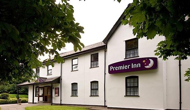 Premier Inn Cardiff East Exterior photo